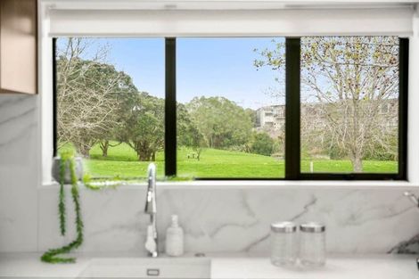 Photo of property in 19 Adelphi Place, Albany, Auckland, 0632