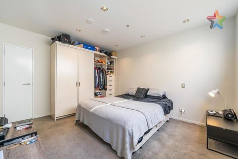 Photo of property in Patent 326 Apartments, 507s/326 Evans Bay Parade, Hataitai, Wellington, 6021