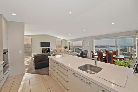 Photo of property in 42 Santa Maria Avenue, Mount Pleasant, Christchurch, 8081