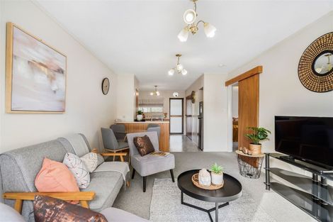 Photo of property in 4/9 Cairnfield Road, Kensington, Whangarei, 0112