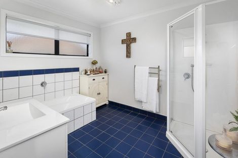 Photo of property in 16 Crawford Drive, Thames, 3500