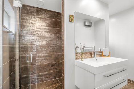 Photo of property in 6 Ormandy Court, Amberley, 7410