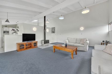 Photo of property in 20 Stapleford Crescent, Browns Bay, Auckland, 0630