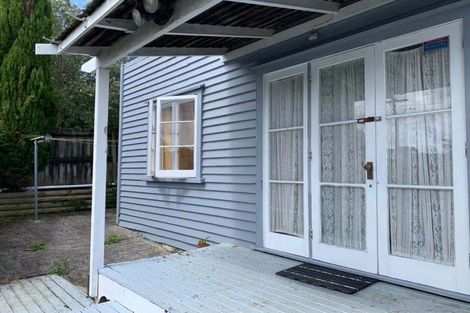 Photo of property in 1302b Dominion Road, Mount Roskill, Auckland, 1041