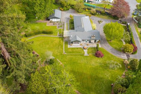 Photo of property in 48 Paraekaretu Street, Hunterville, 4730