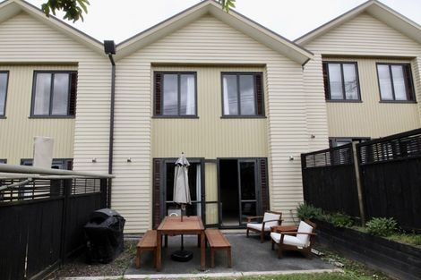 Photo of property in 42/11 The Avenue, Albany, Auckland, 0632