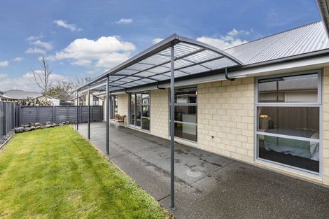 Photo of property in 6 Peter Place, Rangiora, 7400