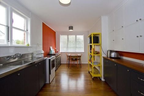 Photo of property in 305 Oxford Terrace, Avalon, Lower Hutt, 5011