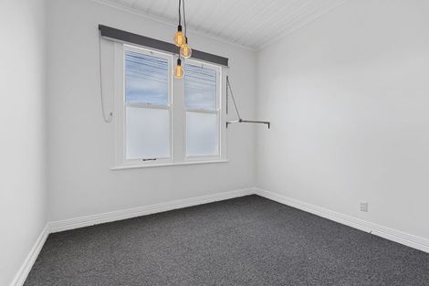 Photo of property in 165 Lemon Street, Strandon, New Plymouth, 4312