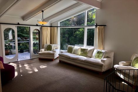 Photo of property in 14 Fitzpatrick Place, Chatswood, Auckland, 0626