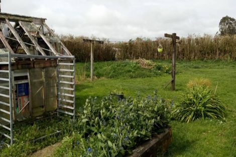 Photo of property in 4 Julian Street, Eltham, 4322