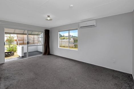 Photo of property in 28 Moki Place, Ruakaka, 0116