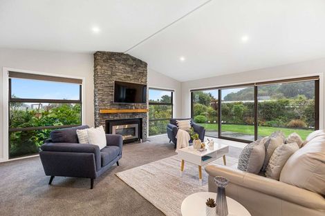 Photo of property in 16 Kilsby Place, Levin, 5510