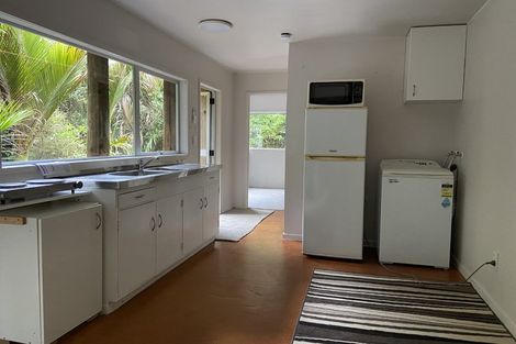 Photo of property in 33 Reynolds Place, Torbay, Auckland, 0630