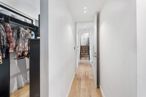 Photo of property in 61 Evelyn Road, Cockle Bay, Auckland, 2014