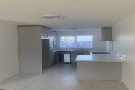 Photo of property in 40 Richards Avenue, Forrest Hill, Auckland, 0620