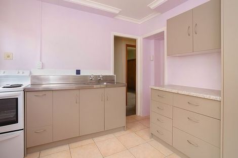 Photo of property in 43 Batt Street, West End, Palmerston North, 4410