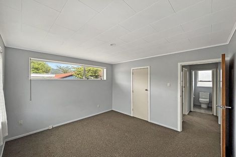 Photo of property in 270b Wellington Road, Wainuiomata, Lower Hutt, 5014