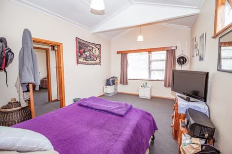 Photo of property in 102 Somme Parade, Aramoho, Whanganui, 4500