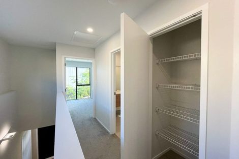 Photo of property in 29 Tima Lane, Mangere Bridge, Auckland, 2022