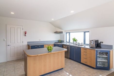 Photo of property in 28 Imran Terrace, Khandallah, Wellington, 6035