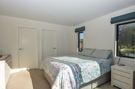 Photo of property in 5 Pukeko Lane, Carterton, 5713