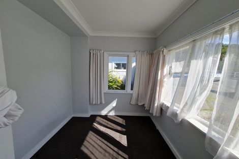 Photo of property in 5a Farnham Street, Mornington, Wellington, 6021