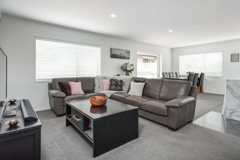 Photo of property in 32/19 Glencarron Place, Bethlehem, Tauranga, 3110