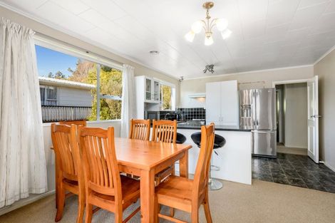 Photo of property in 25 Robson Street, Stokes Valley, Lower Hutt, 5019