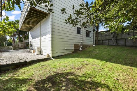 Photo of property in 1297b Whangaparaoa Road, Army Bay, Whangaparaoa, 0930