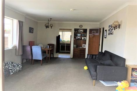 Photo of property in 1/103 Glenmore Road, Sunnyhills, Auckland, 2010