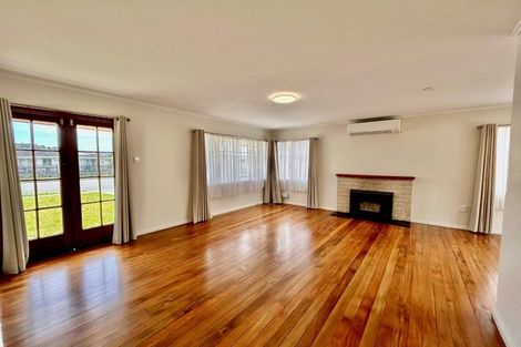 Photo of property in 10 Murphy Road, Taradale, Napier, 4112