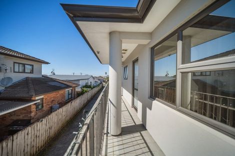 Photo of property in 12a Freyberg Avenue, Papatoetoe, Auckland, 2104