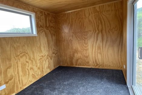 Photo of property in 30 Hill Street, Hikurangi, 0114