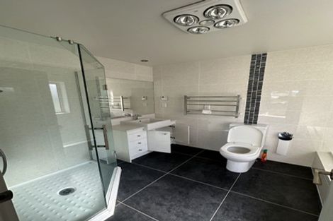 Photo of property in 72 Harrowglen Drive, Northcross, Auckland, 0630