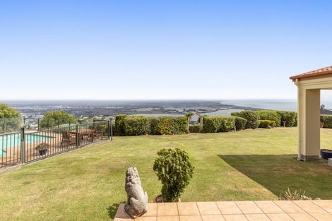 Photo of property in 344 Mount Pleasant Road, Mount Pleasant, Christchurch, 8081