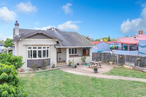 Photo of property in 72 Rifle Range Road, Dinsdale, Hamilton, 3204