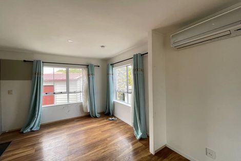 Photo of property in 12 Nedlands Place, Burswood, Auckland, 2013