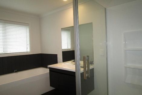 Photo of property in 21 Kara Place, Wharewaka, Taupo, 3330