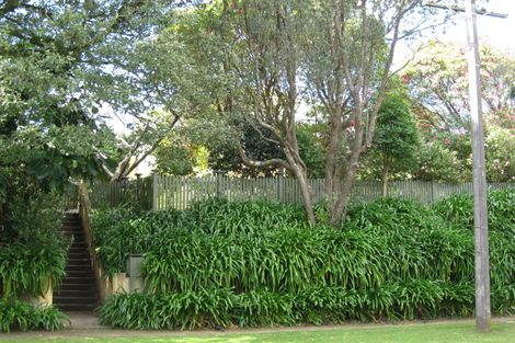 Photo of property in 13 Ronald Street, Strandon, New Plymouth, 4312