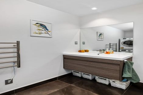 Photo of property in 5/13 Windy Ridge Road, Glenfield, Auckland, 0629