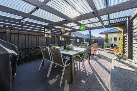 Photo of property in 11 Globe Bay Drive, Templeton, Christchurch, 8042