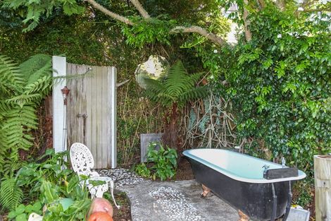 Photo of property in 265 Boiler Gully Road, Manukau Heads, Waiuku, 2684