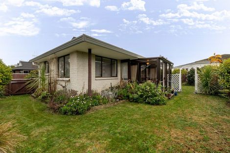 Photo of property in 4 Mcarthur Street, Terrace End, Palmerston North, 4410