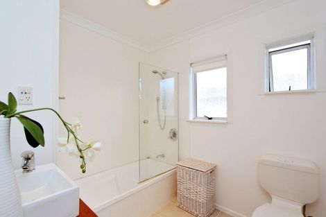 Photo of property in 264 Frankley Road, Ferndale, New Plymouth, 4310