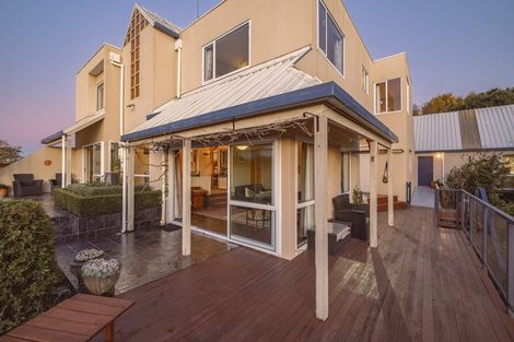 Photo of property in 37 Longhurst Terrace, Cashmere, Christchurch, 8022