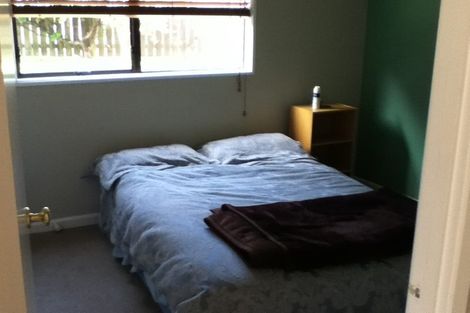 Photo of property in 11 Nimrod Place, Half Moon Bay, Auckland, 2012
