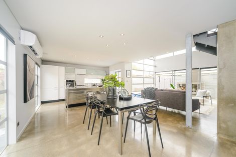 Photo of property in 4 Mere Mere Avenue, Palmerston North, 4414