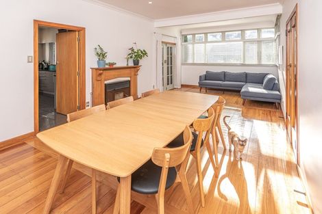 Photo of property in 9 Tregarth Street, Saint Johns Hill, Whanganui, 4501