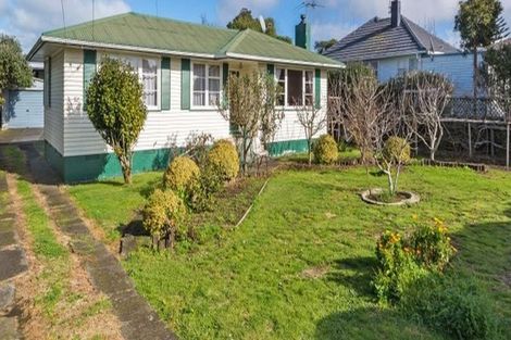 Photo of property in 1/7 Mcdougall Street, Manurewa East, Auckland, 2102